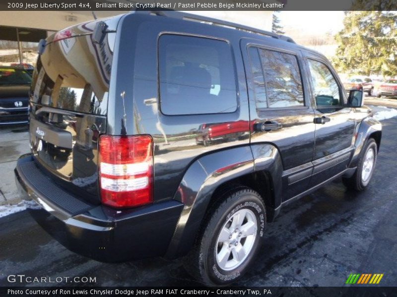 Brilliant Black Crystal Pearl / Pastel Pebble Beige Mckinley Leather 2009 Jeep Liberty Sport 4x4