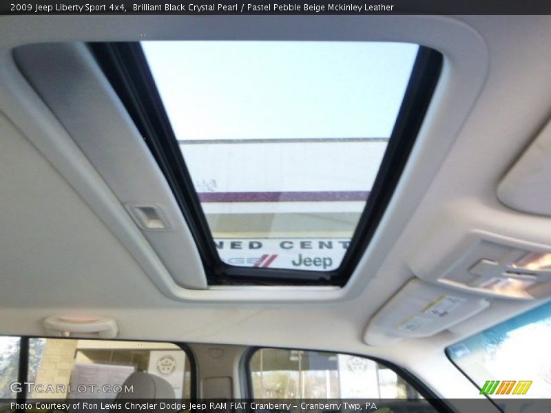 Brilliant Black Crystal Pearl / Pastel Pebble Beige Mckinley Leather 2009 Jeep Liberty Sport 4x4