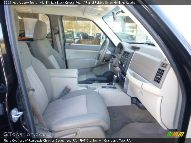 Brilliant Black Crystal Pearl / Pastel Pebble Beige Mckinley Leather 2009 Jeep Liberty Sport 4x4