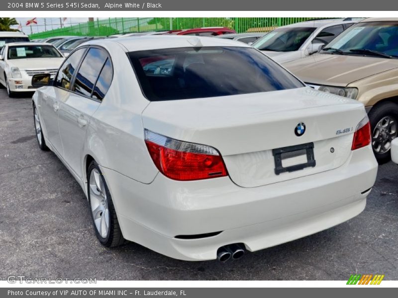 Alpine White / Black 2004 BMW 5 Series 545i Sedan