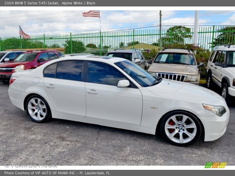 Alpine White / Black 2004 BMW 5 Series 545i Sedan