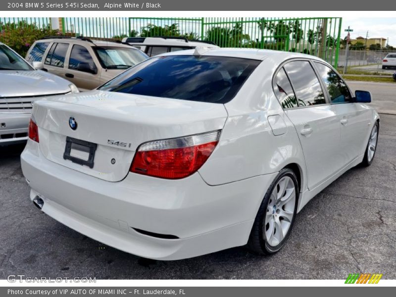 Alpine White / Black 2004 BMW 5 Series 545i Sedan