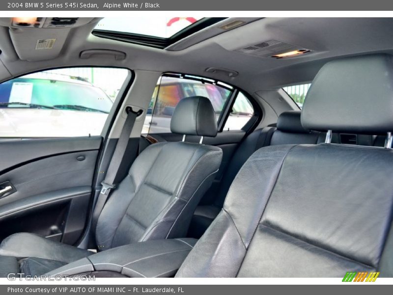 Alpine White / Black 2004 BMW 5 Series 545i Sedan