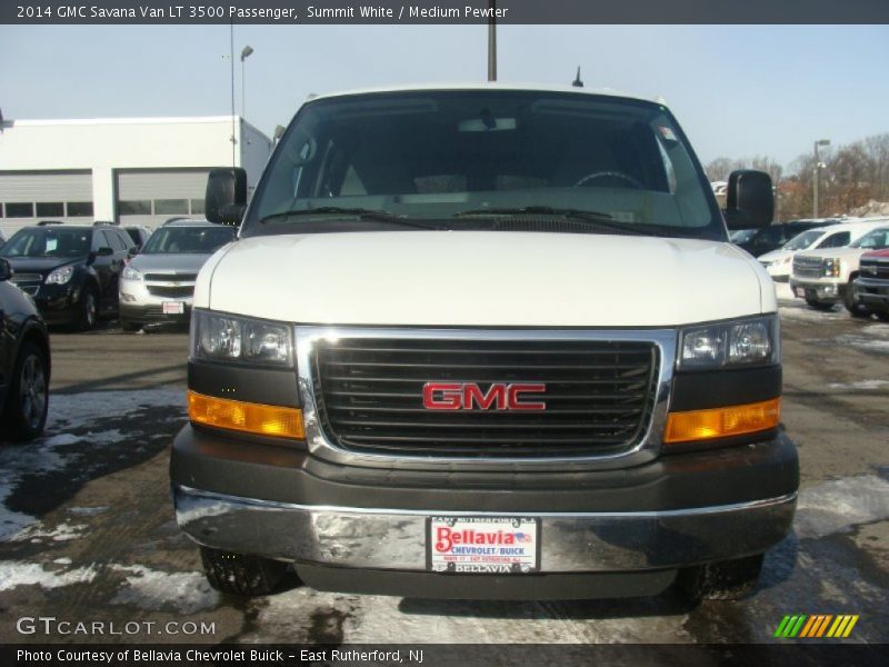 Summit White / Medium Pewter 2014 GMC Savana Van LT 3500 Passenger