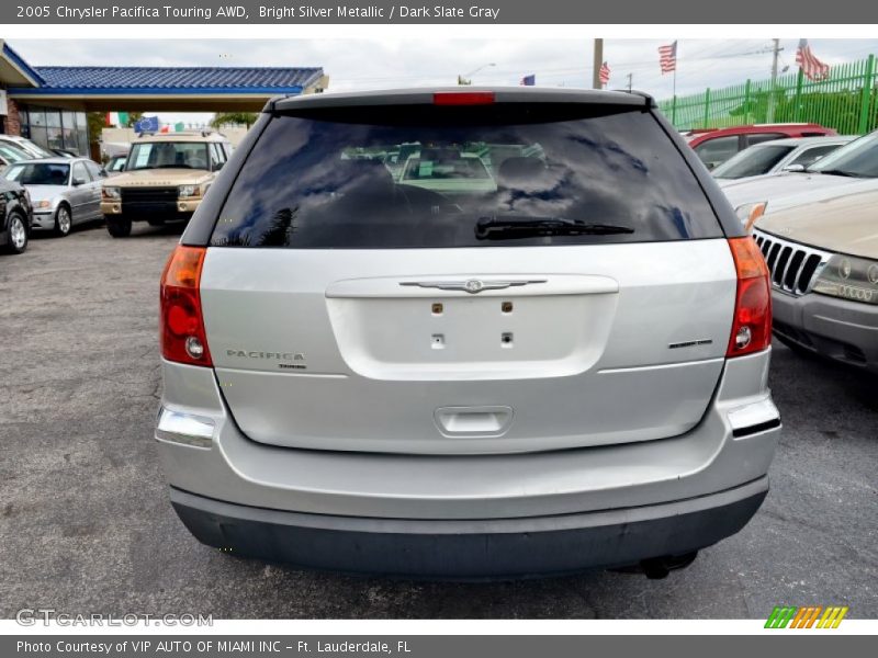 Bright Silver Metallic / Dark Slate Gray 2005 Chrysler Pacifica Touring AWD