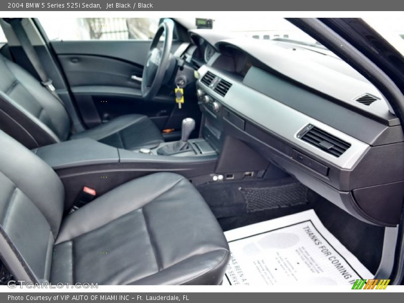 Jet Black / Black 2004 BMW 5 Series 525i Sedan