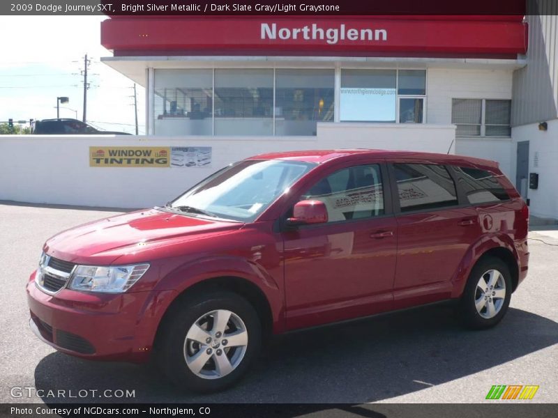 Bright Silver Metallic / Dark Slate Gray/Light Graystone 2009 Dodge Journey SXT