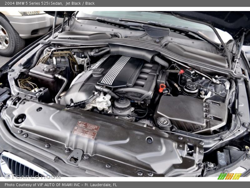 Jet Black / Black 2004 BMW 5 Series 525i Sedan