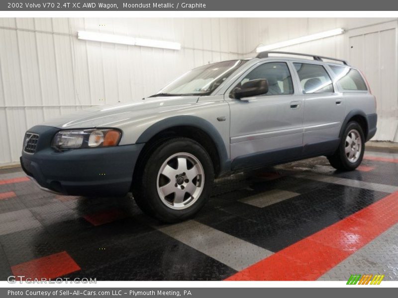 Moondust Metallic / Graphite 2002 Volvo V70 2.4T XC AWD Wagon