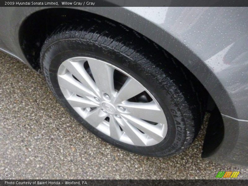 Willow Gray / Gray 2009 Hyundai Sonata Limited