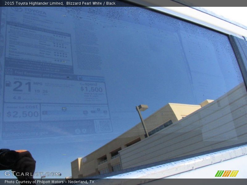 Blizzard Pearl White / Black 2015 Toyota Highlander Limited