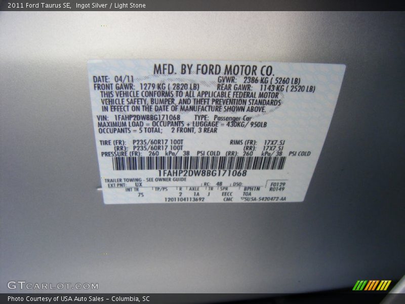 Ingot Silver / Light Stone 2011 Ford Taurus SE