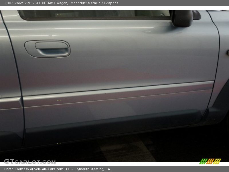 Moondust Metallic / Graphite 2002 Volvo V70 2.4T XC AWD Wagon