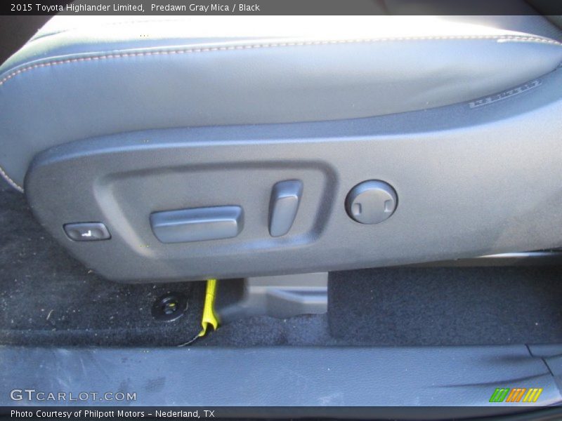 Predawn Gray Mica / Black 2015 Toyota Highlander Limited