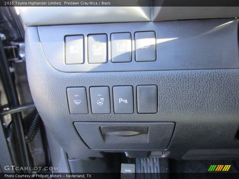 Predawn Gray Mica / Black 2015 Toyota Highlander Limited