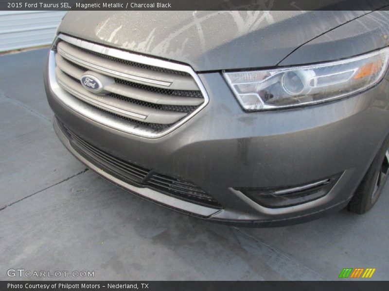 Magnetic Metallic / Charcoal Black 2015 Ford Taurus SEL