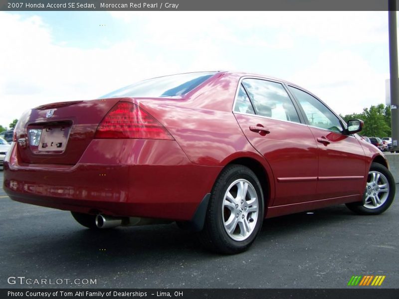 Moroccan Red Pearl / Gray 2007 Honda Accord SE Sedan
