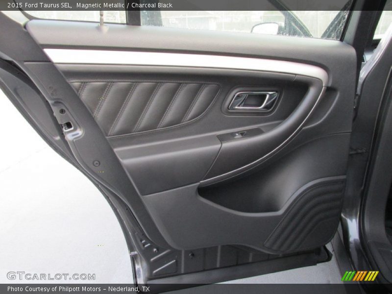 Magnetic Metallic / Charcoal Black 2015 Ford Taurus SEL