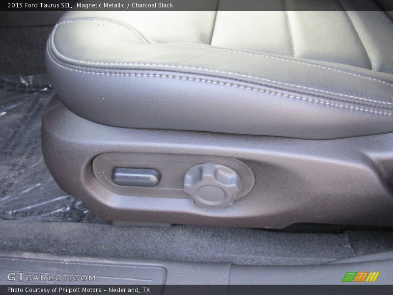 Magnetic Metallic / Charcoal Black 2015 Ford Taurus SEL