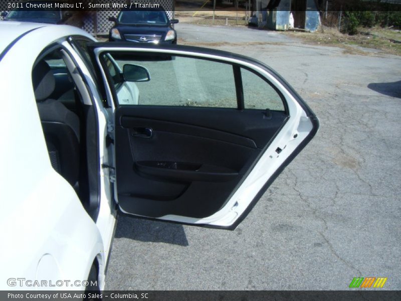 Summit White / Titanium 2011 Chevrolet Malibu LT