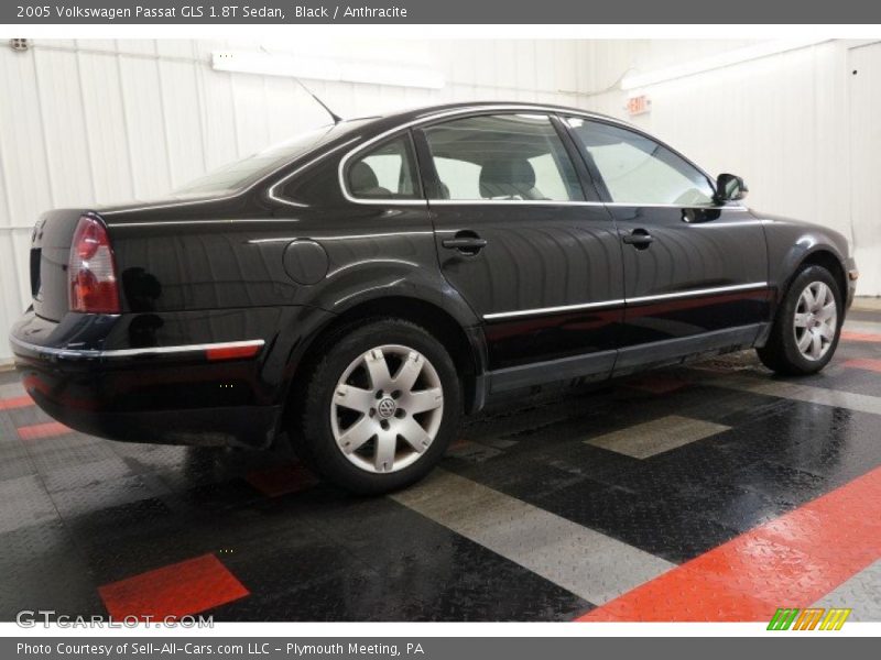 Black / Anthracite 2005 Volkswagen Passat GLS 1.8T Sedan