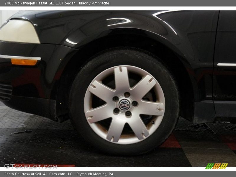 Black / Anthracite 2005 Volkswagen Passat GLS 1.8T Sedan