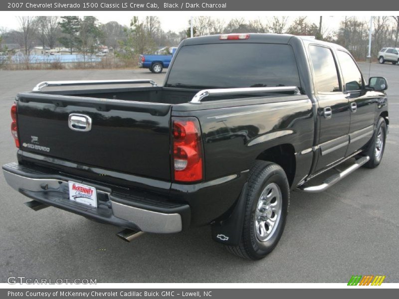 Black / Dark Charcoal 2007 Chevrolet Silverado 1500 Classic LS Crew Cab