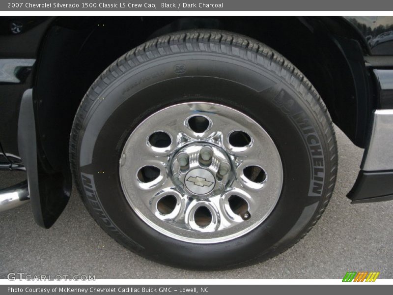 Black / Dark Charcoal 2007 Chevrolet Silverado 1500 Classic LS Crew Cab