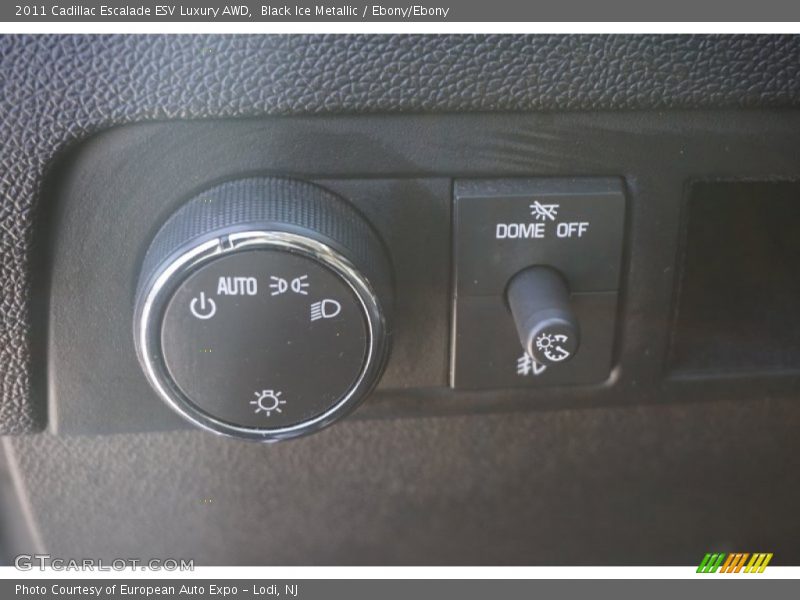 Black Ice Metallic / Ebony/Ebony 2011 Cadillac Escalade ESV Luxury AWD