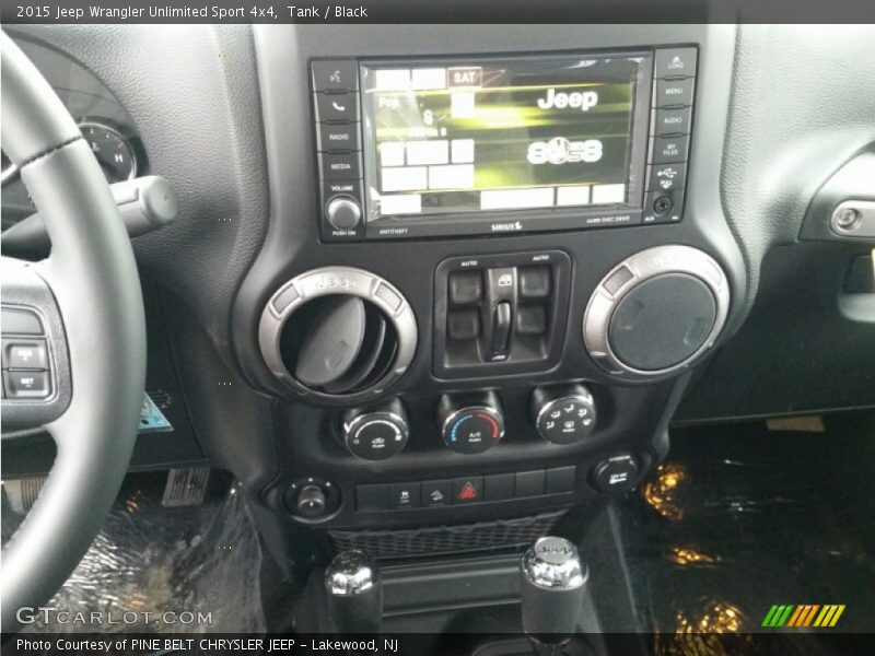 Tank / Black 2015 Jeep Wrangler Unlimited Sport 4x4