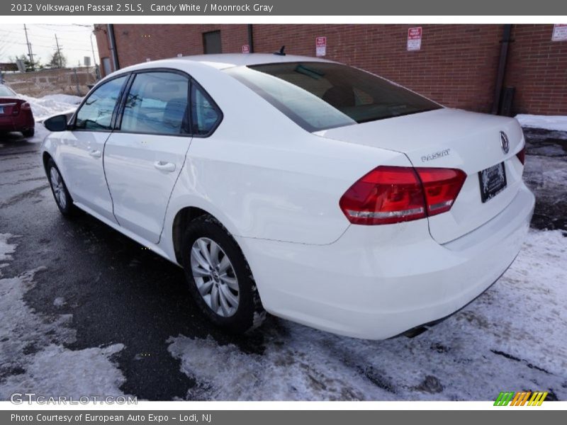 Candy White / Moonrock Gray 2012 Volkswagen Passat 2.5L S