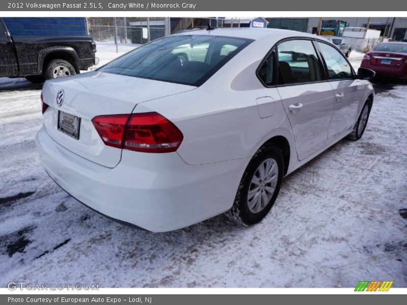 Candy White / Moonrock Gray 2012 Volkswagen Passat 2.5L S