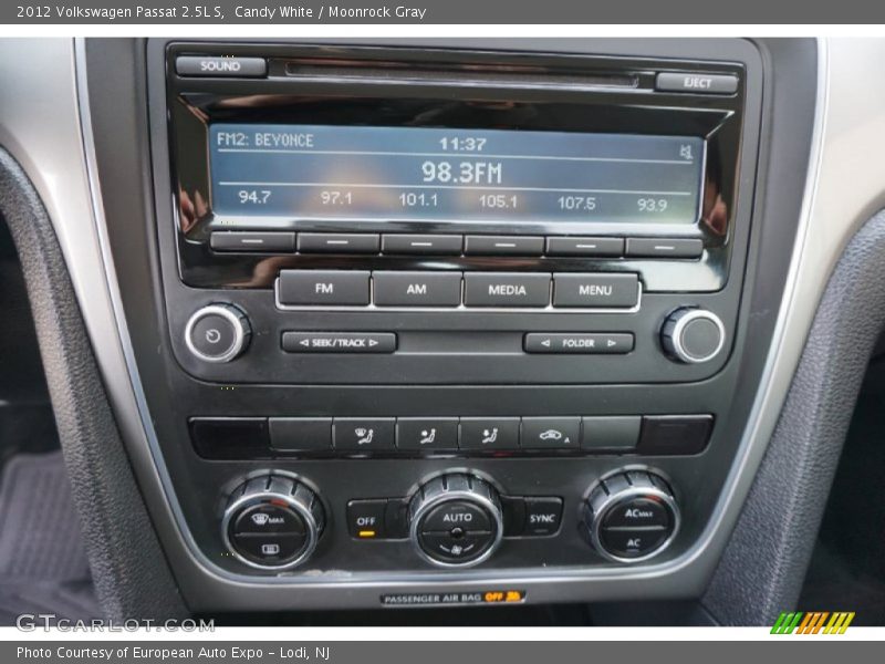 Candy White / Moonrock Gray 2012 Volkswagen Passat 2.5L S