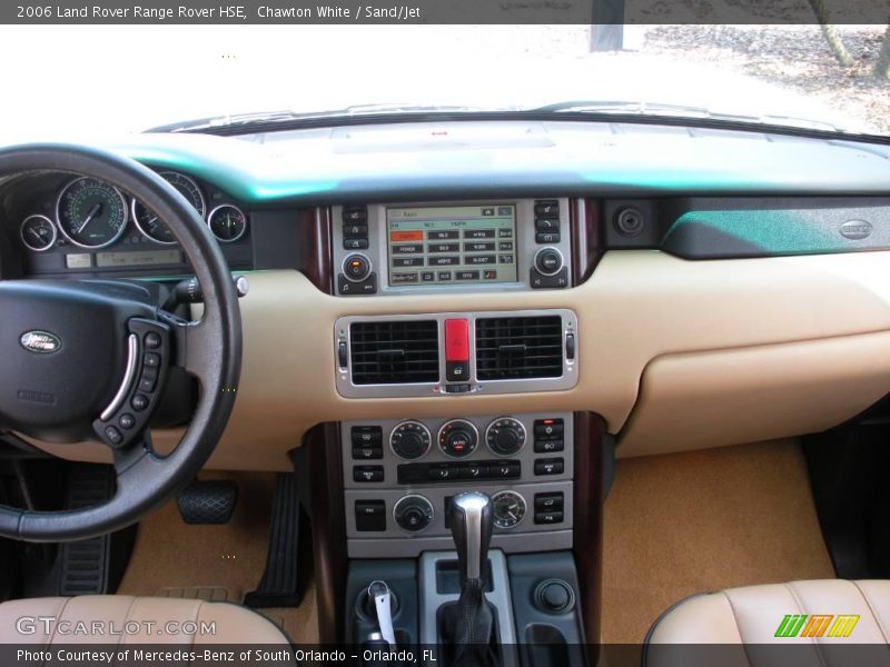 Chawton White / Sand/Jet 2006 Land Rover Range Rover HSE