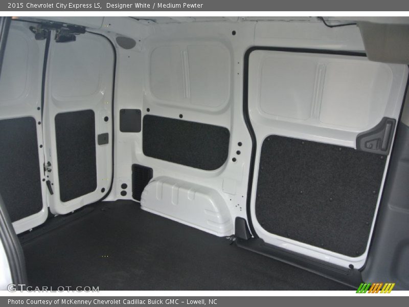 Designer White / Medium Pewter 2015 Chevrolet City Express LS