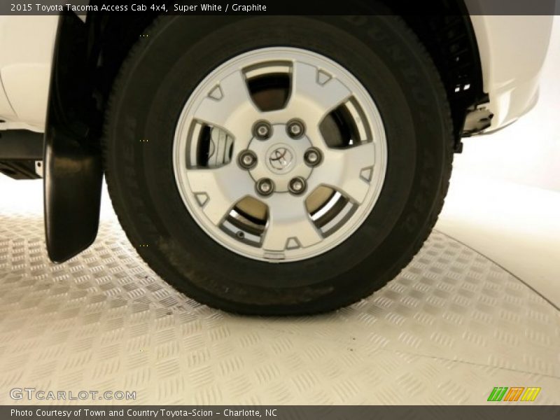 Super White / Graphite 2015 Toyota Tacoma Access Cab 4x4