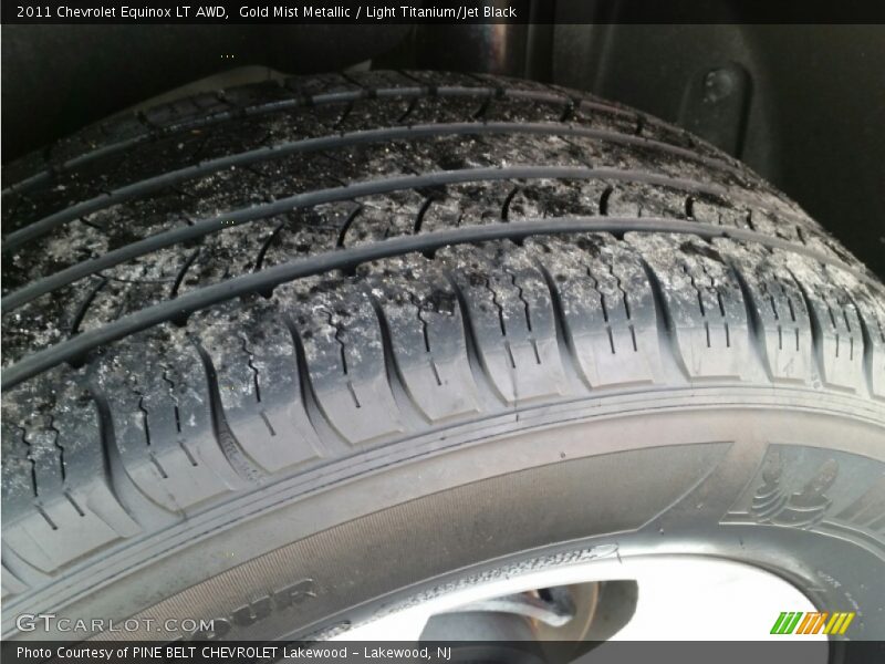Gold Mist Metallic / Light Titanium/Jet Black 2011 Chevrolet Equinox LT AWD