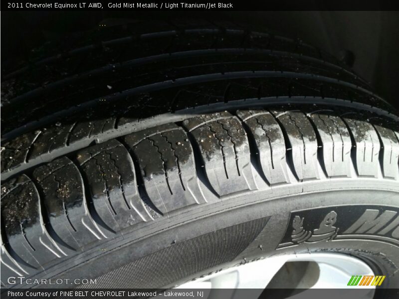 Gold Mist Metallic / Light Titanium/Jet Black 2011 Chevrolet Equinox LT AWD