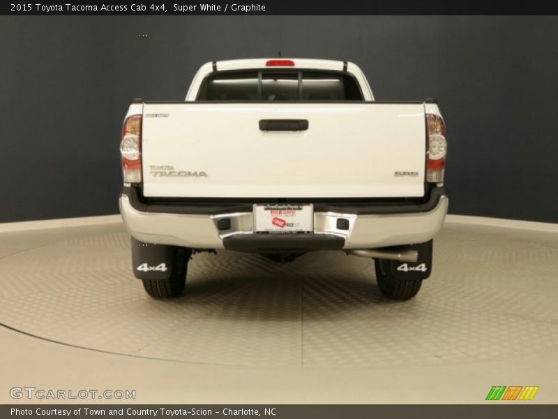 Super White / Graphite 2015 Toyota Tacoma Access Cab 4x4