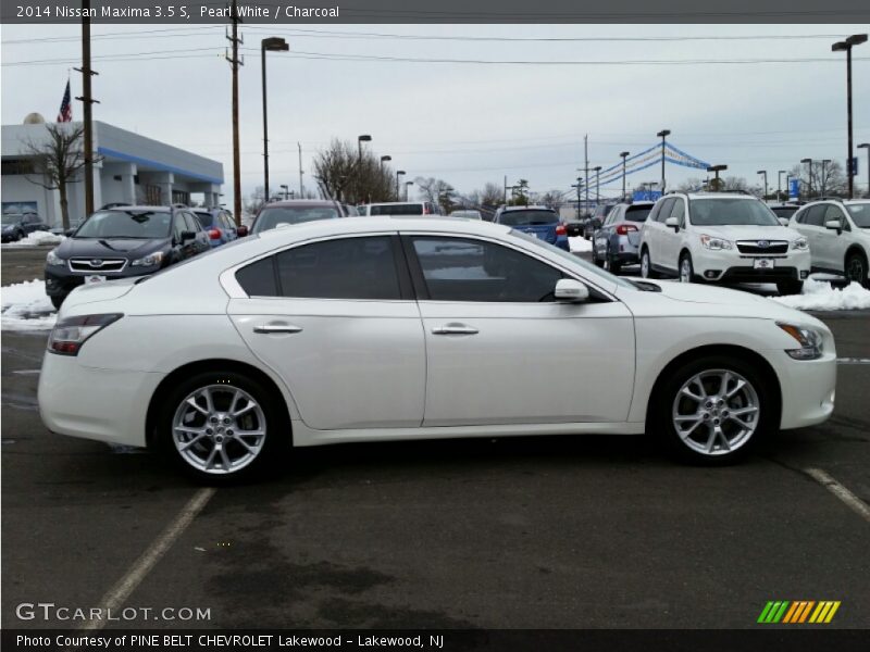 Pearl White / Charcoal 2014 Nissan Maxima 3.5 S