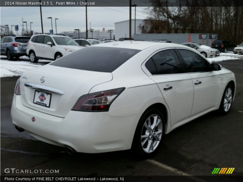 Pearl White / Charcoal 2014 Nissan Maxima 3.5 S