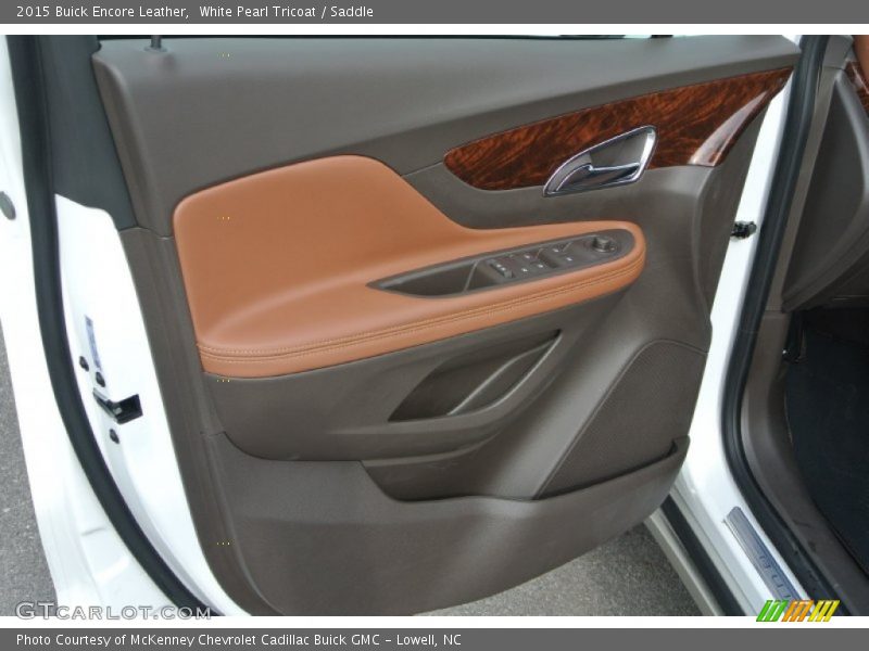Door Panel of 2015 Encore Leather