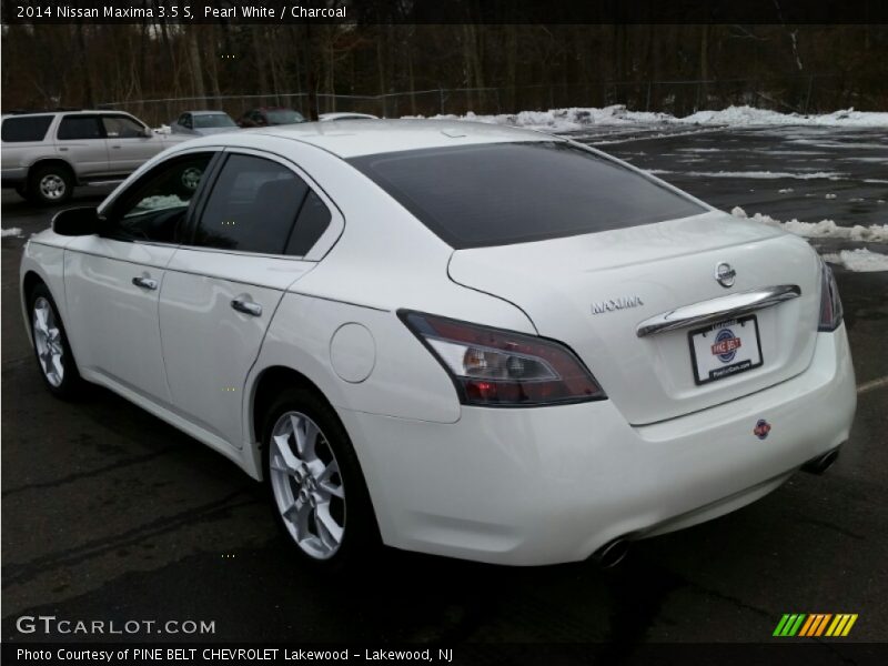 Pearl White / Charcoal 2014 Nissan Maxima 3.5 S