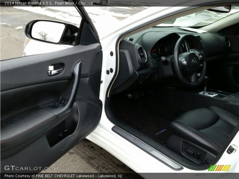 Pearl White / Charcoal 2014 Nissan Maxima 3.5 S