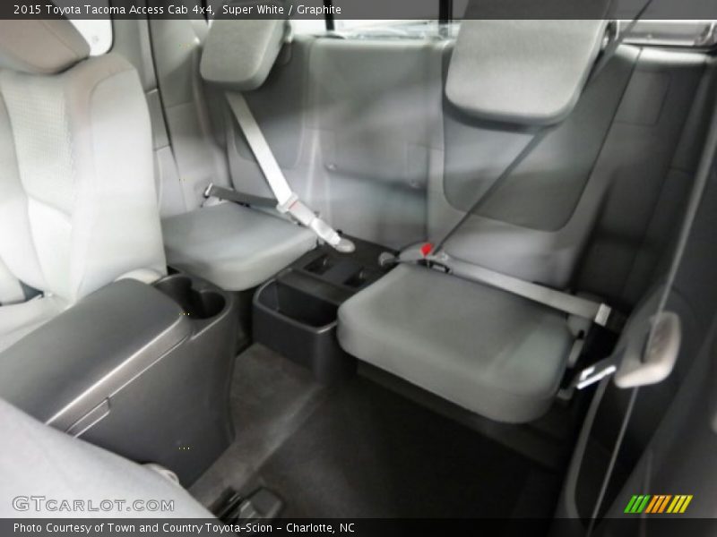 Super White / Graphite 2015 Toyota Tacoma Access Cab 4x4