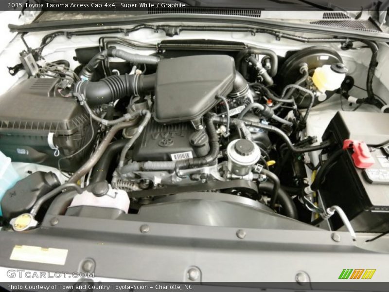 Super White / Graphite 2015 Toyota Tacoma Access Cab 4x4