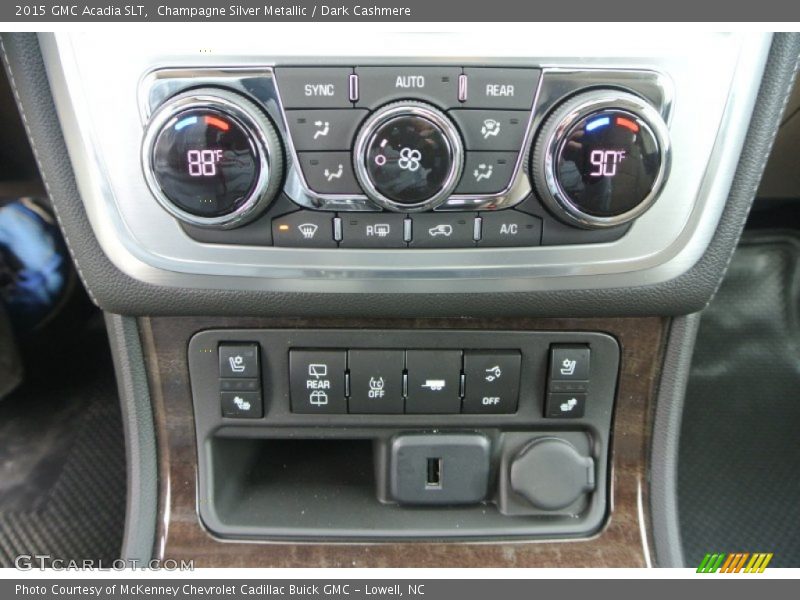 Champagne Silver Metallic / Dark Cashmere 2015 GMC Acadia SLT