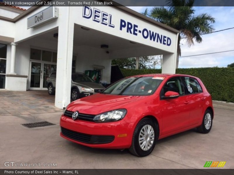 Tornado Red / Titan Black 2014 Volkswagen Golf 2.5L 4 Door