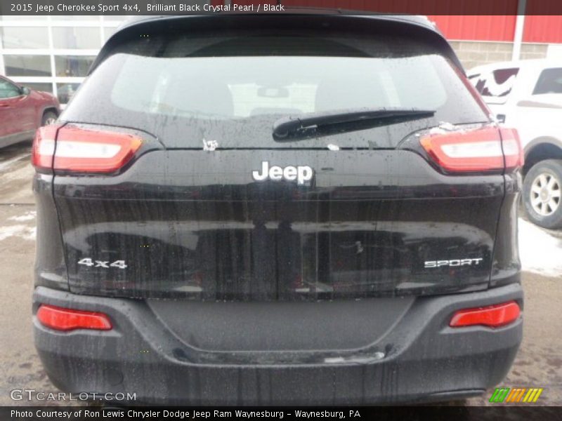 Brilliant Black Crystal Pearl / Black 2015 Jeep Cherokee Sport 4x4