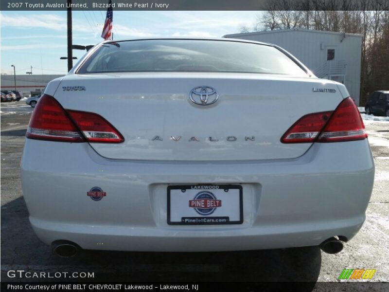 Blizzard White Pearl / Ivory 2007 Toyota Avalon Limited